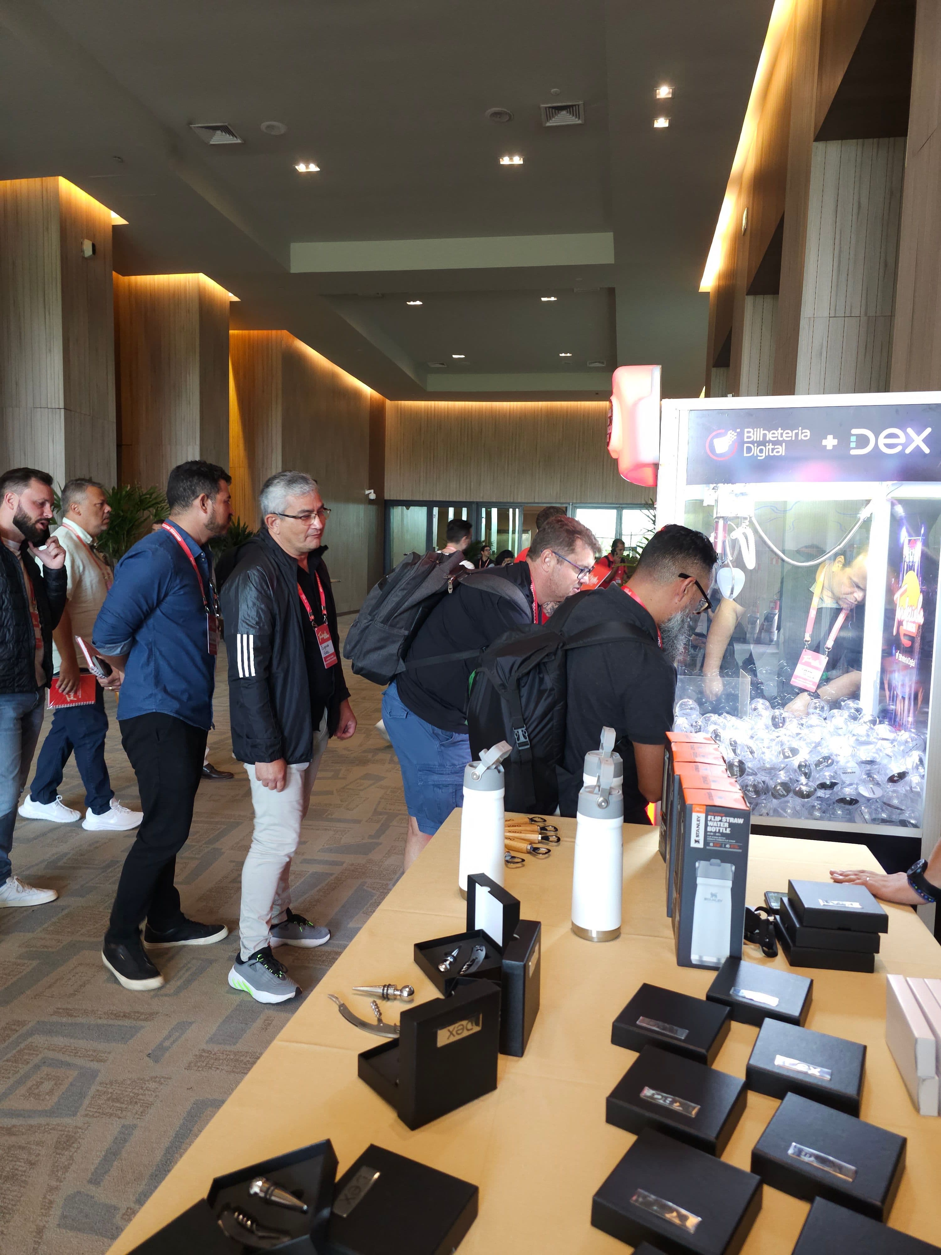 Imagem do post Máquina de Pelúcias para Eventos Corporativos: Engajamento, Diversão e Personalização para Sua Marca